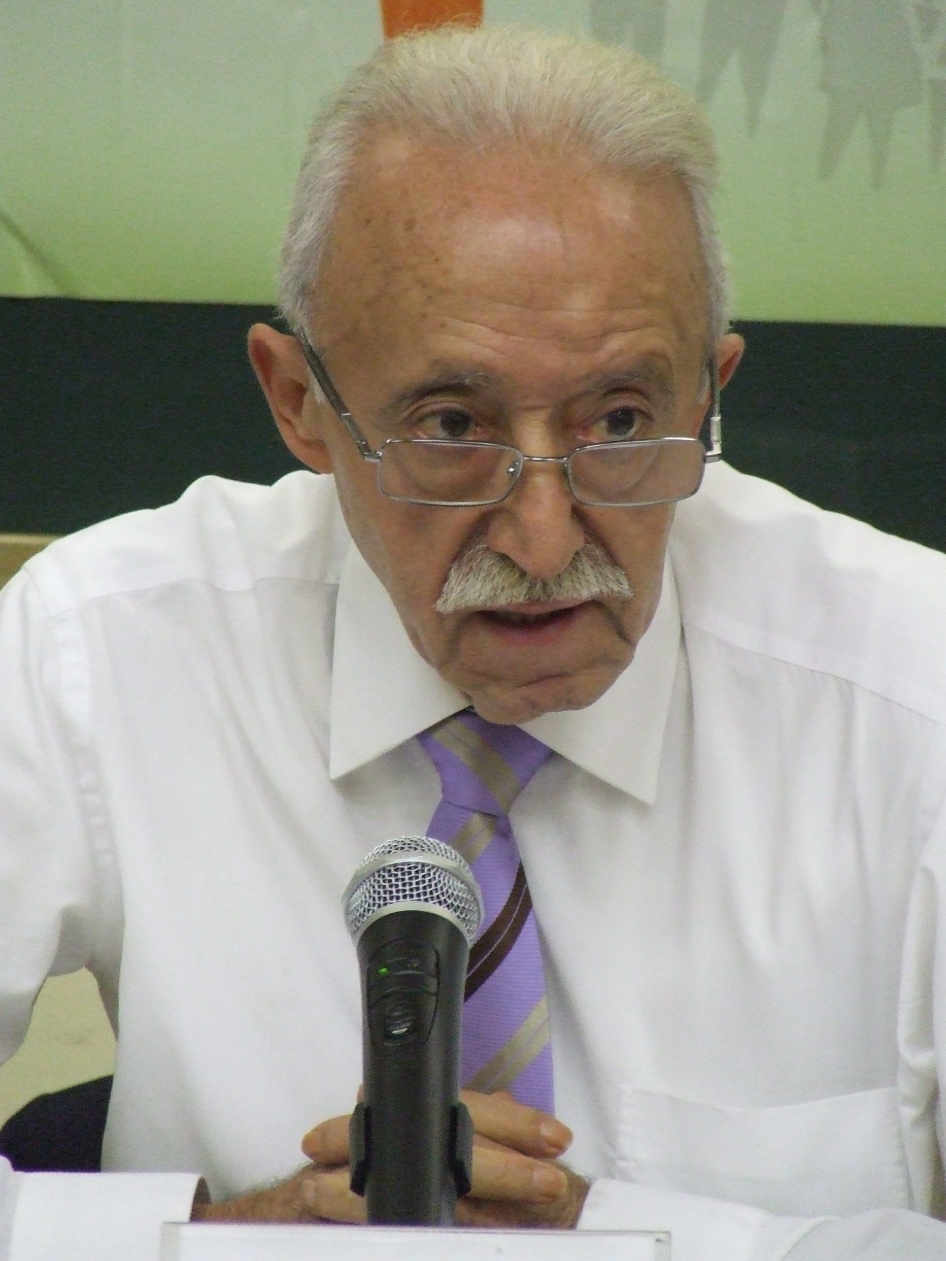 Manuel Pardos: «El Gobierno debe dictar una medida eficaz e inmediata, como la moratoria hipotecaria de ADICAE»