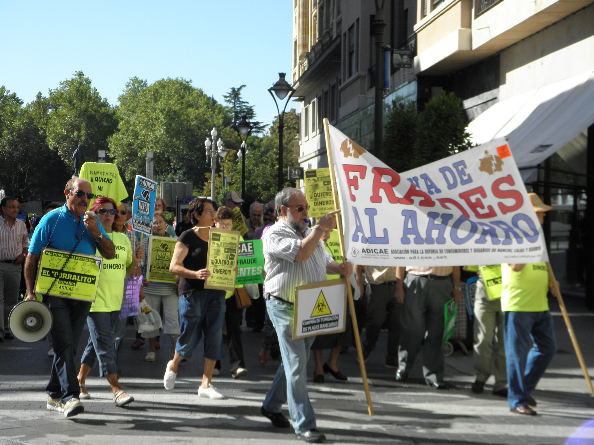 Los afectados por preferentes recuerdan ante los juzgados la necesidad de la acción judicial colectiva