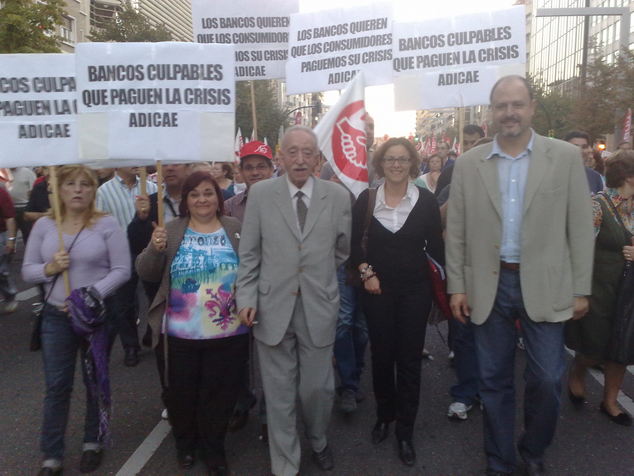 La huelga general fue un éxito de ciudadanos y organizaciones sociales