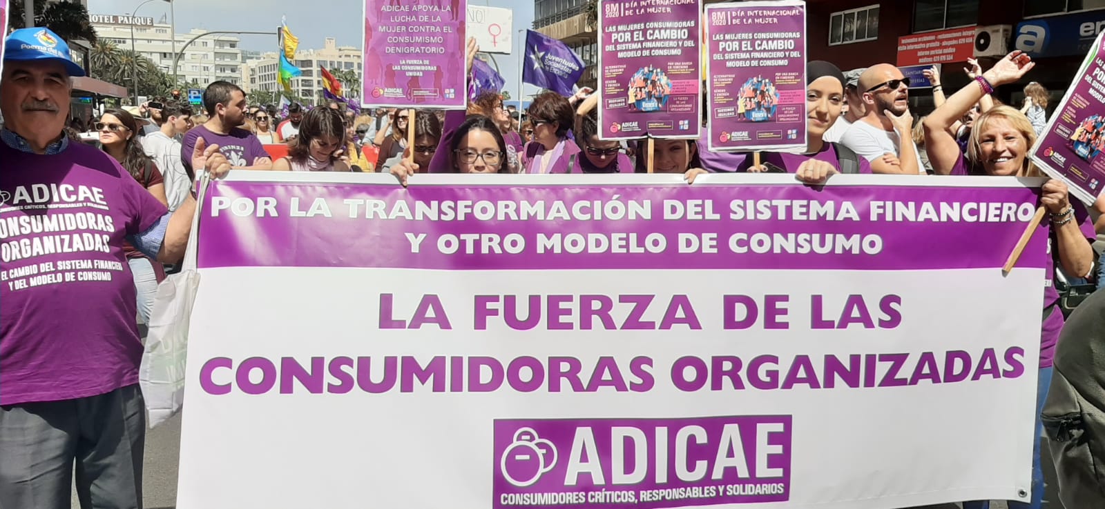 ADICAE llama a la participación de los consumidores en el 8M